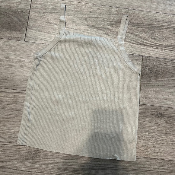 The limited basic tank tank top - Picture 1 of 5